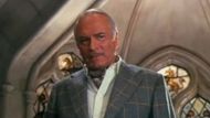 Alec Cawthorne in Sleuth | Image via 20th Century Stu